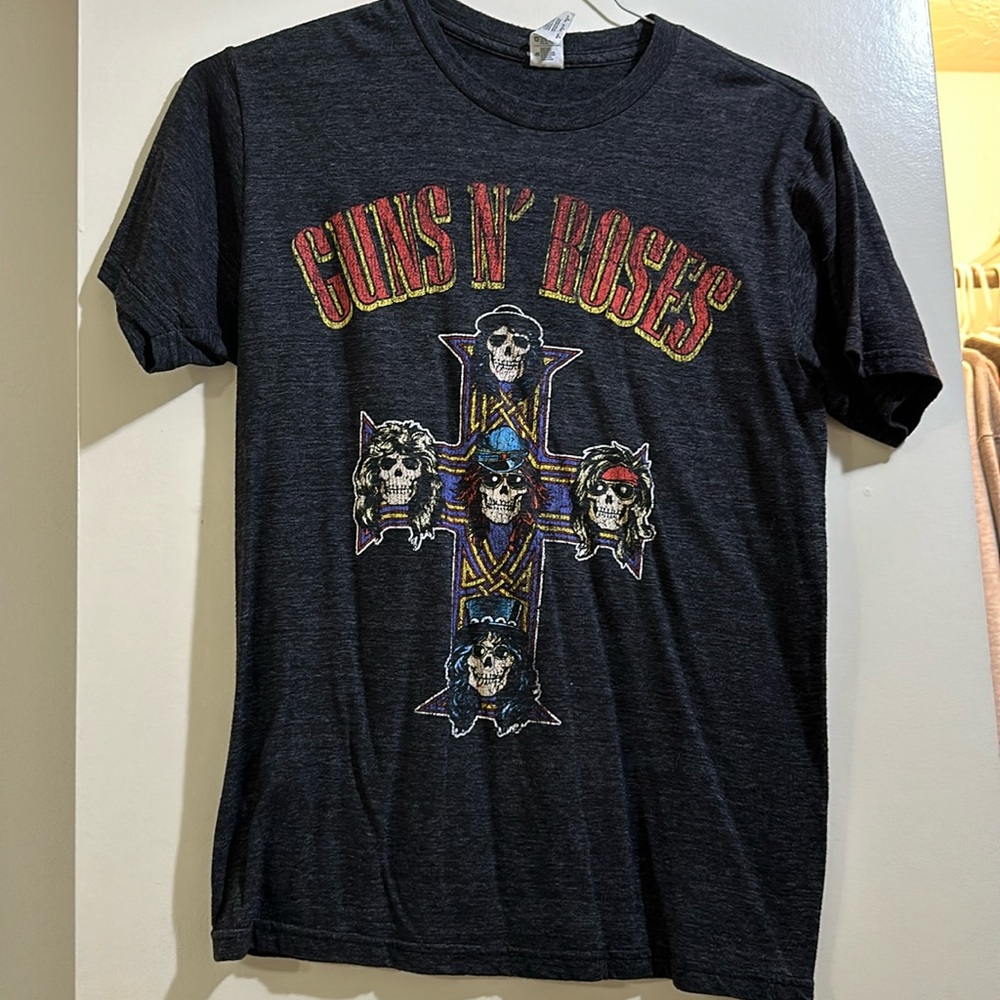 Guns & Roses shirt